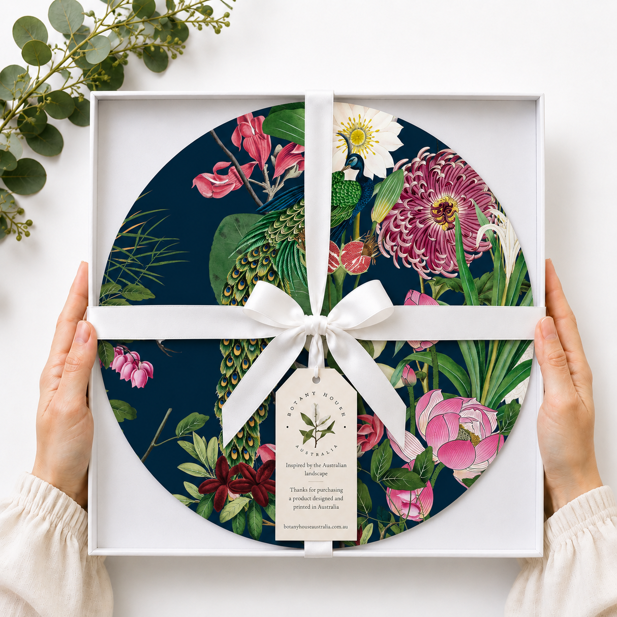 Bamboo Bloom Round Placemats – Set of 4 ,6 or 8
