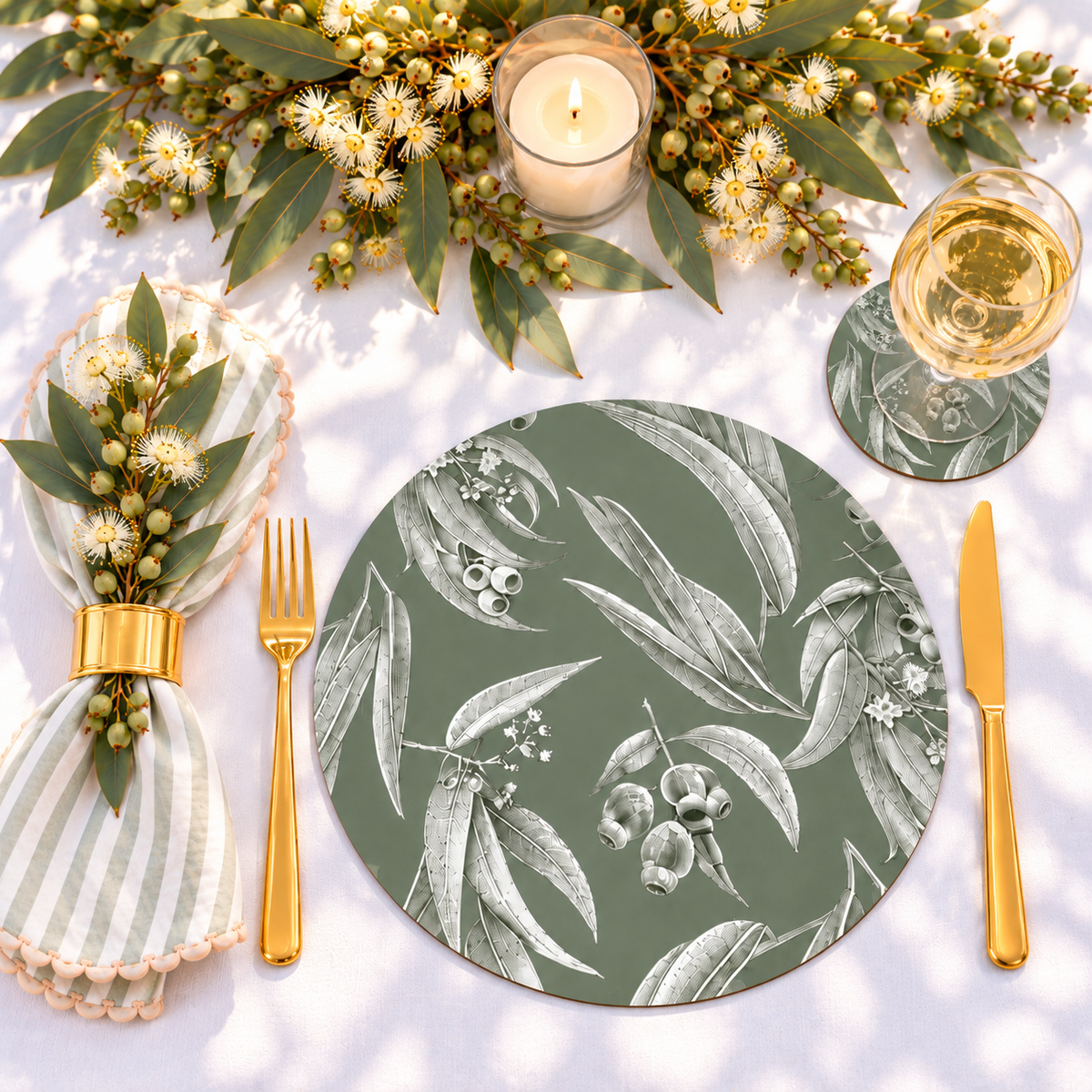 Silvergum Australian Native Round Placemats – Set of 4 or 6